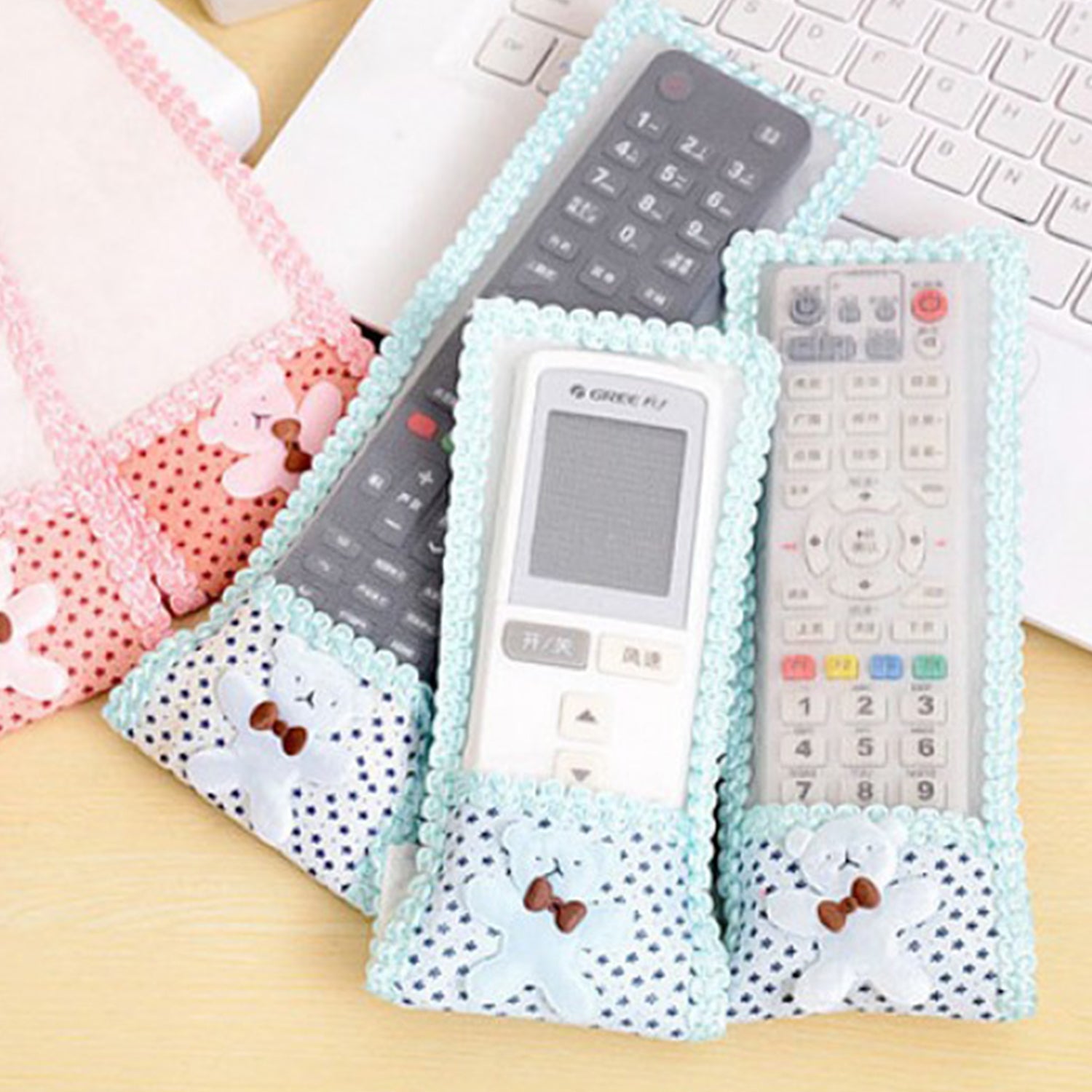 Cartoon Cloth Lace Remote Control Cover Remote Case (1 Pc / 18×8 CM / Small)