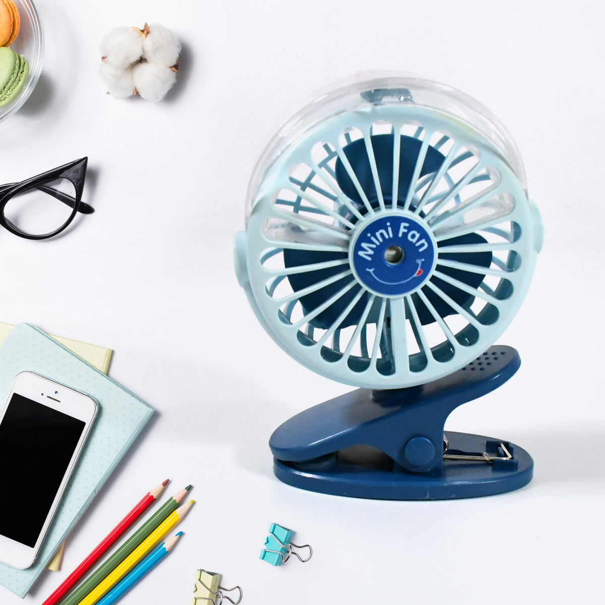 17930 Portable Clip-on Fan, Battery Operated, With Light & Spray, Small Yet Powerful USB Table Fan, 3-Speed Quiet Rechargeable Mini Desk Fan, 360° Rotation, Personal Cooling Fan for Home, Office, Camping