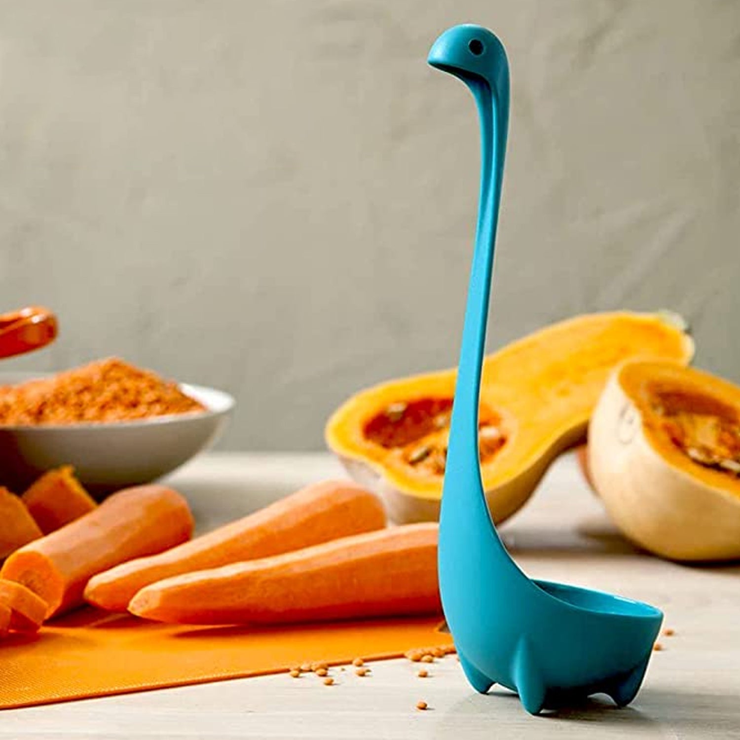 5871  Soup Spoon Creative Long Handle Standing Loch Ness Monster Colander Spoon Dinnerware Cooking Tools Kitchen Accessories