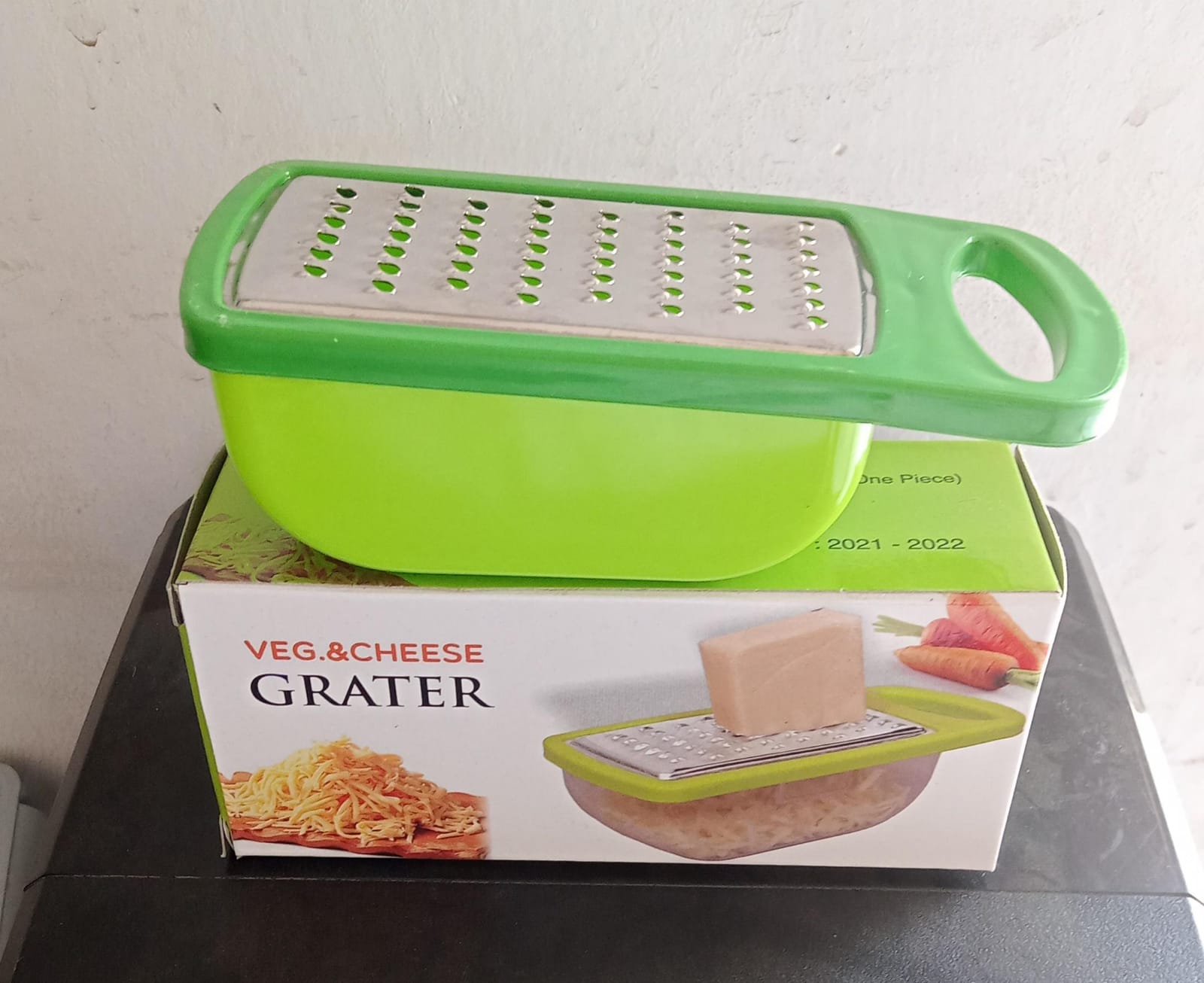 0694  Plastic and Stainless Steel Veg Cheese Mill Grater Standard Collector Box Kitchen Ware with Detachable Storage Container