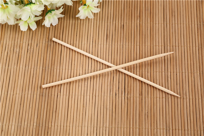 1116 Natural Bamboo Wooden Skewers/BBQ Sticks for Barbeque and Grilling DeoDap