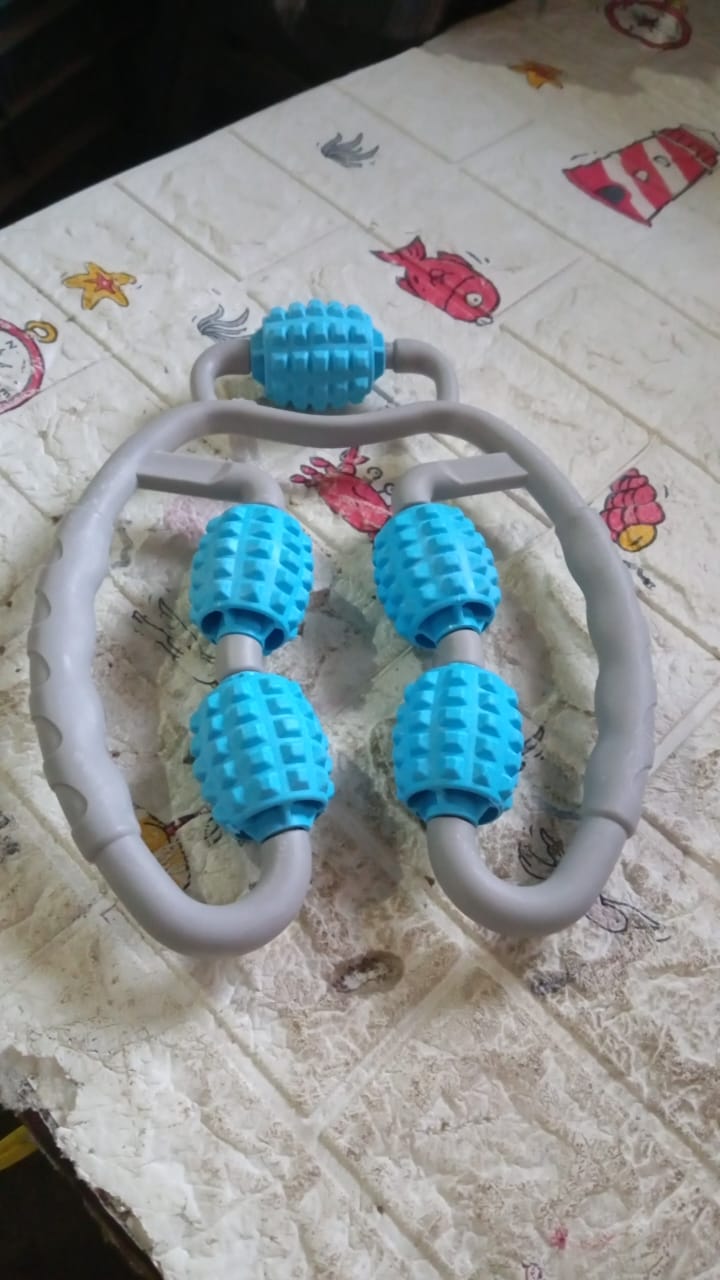 0265 Muscle Massage Roller, 5 Wheels Relieve Soreness Leg Muscle Roller Fitness Roller Muscle Relaxer Massage Roller Ring Clip All Round Massaging Uniform Force Elastic PP Drop Shaped for Home Use (1 Pc)