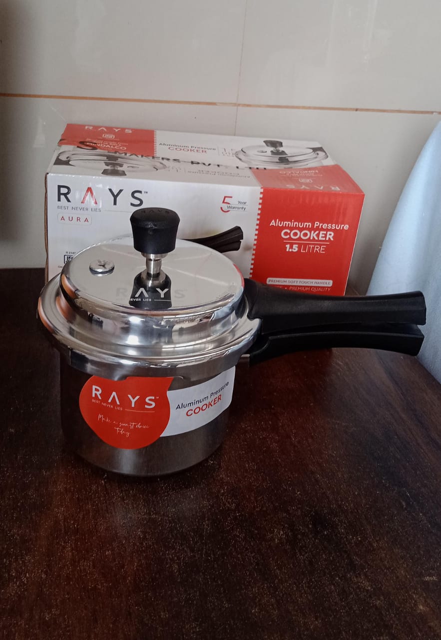 Aluminium Rays Aura Pressure Cookers With Outer Lid (1.5 Litres)